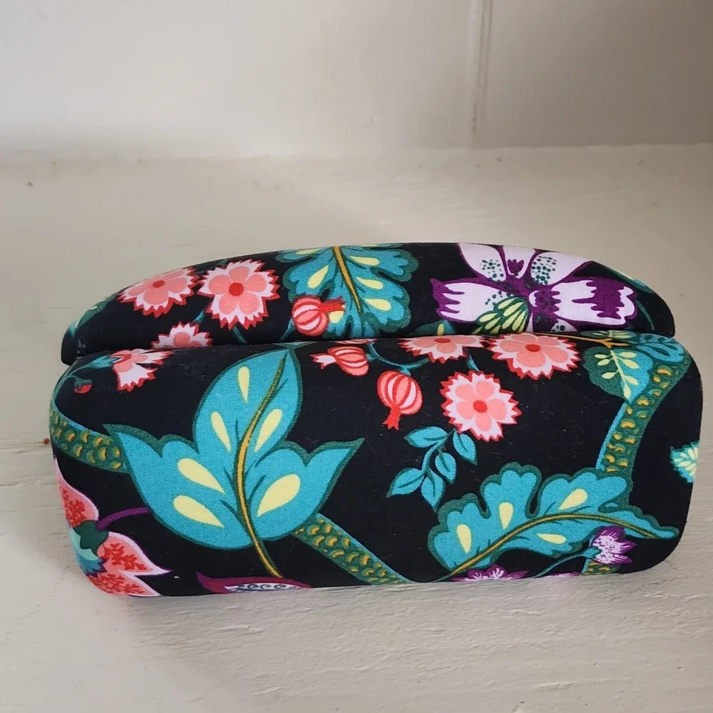 Vera Bradley multi use